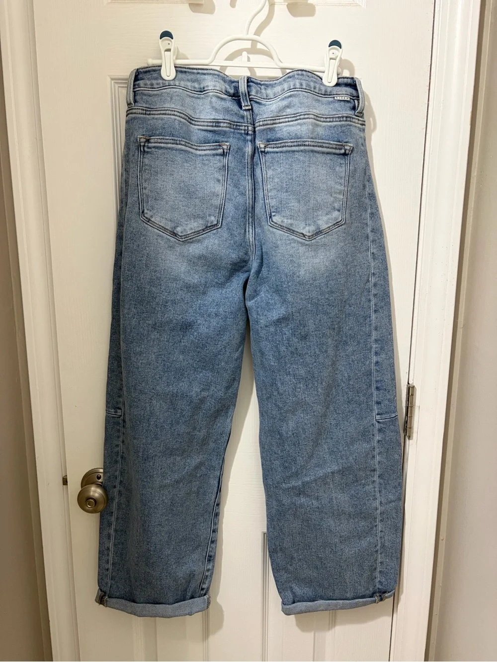 Light Blue High-Rise Barrel Leg Women's Jeans - Picture 3 of 3